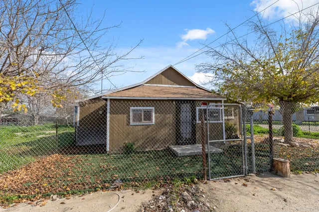 $149,000 | 421 Mary, Maricopa, CA 93252