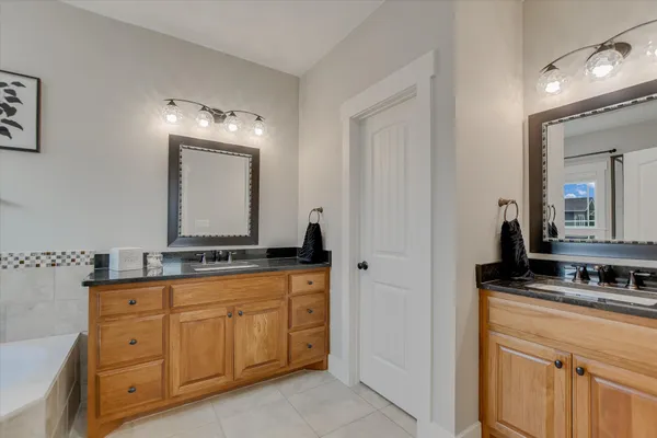 $549,500 | 2930 Grand Oaks Loop, Unit 2004, Cedar Park, TX 78613