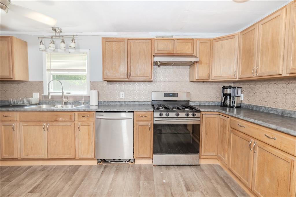 433 Old Indiana Road Josephine, PA 15750 - Photo 12 of 25