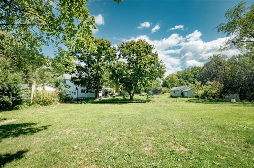 433 Old Indiana Road Josephine, PA 15750 - Photo 6 of 25