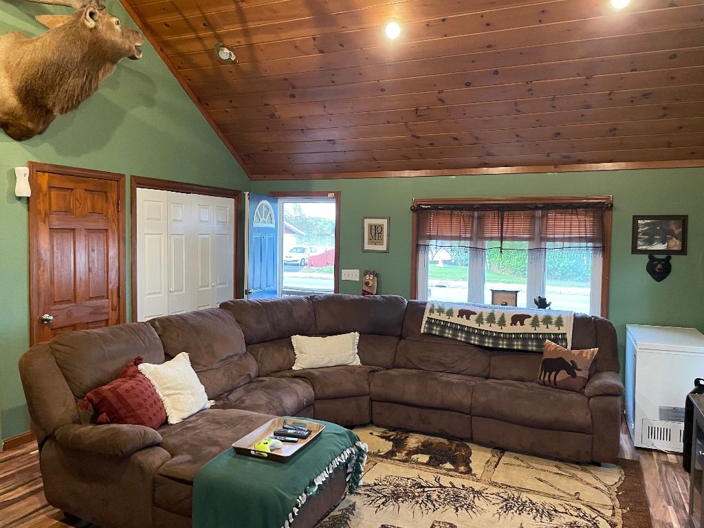 131 Arnold Road Coventry, RI 02816 - Photo 9 of 22