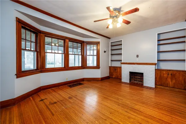 $150,000 | 85 Culver Parkway, Irondequoit, NY 14609