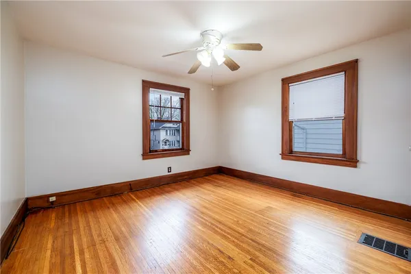 $150,000 | 85 Culver Parkway, Irondequoit, NY 14609