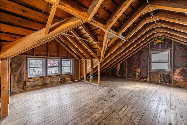 $150,000 | 85 Culver Parkway, Irondequoit, NY 14609