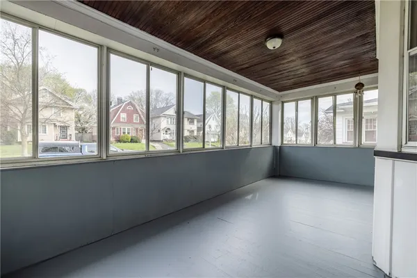 $150,000 | 85 Culver Parkway, Irondequoit, NY 14609