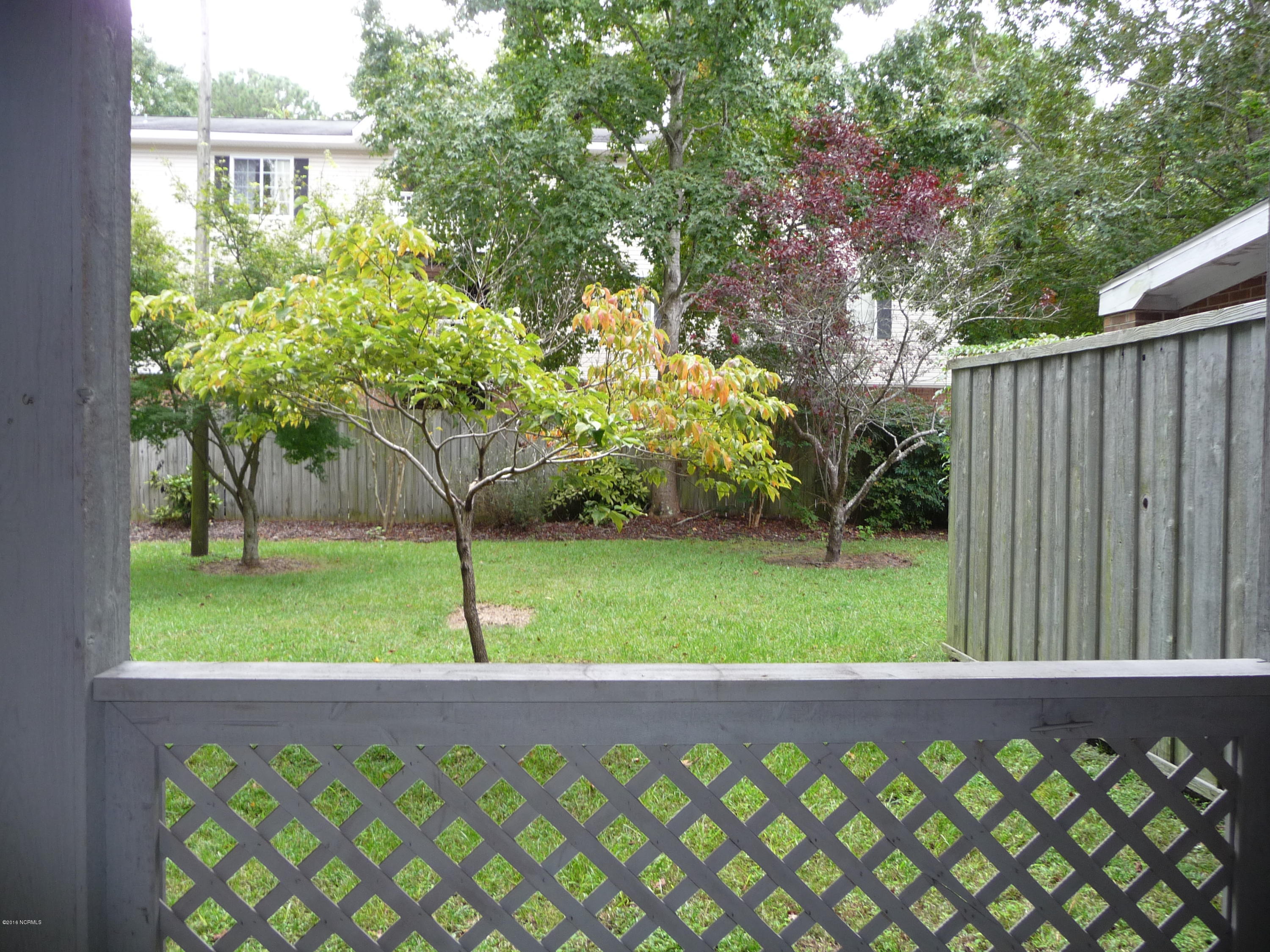 1559 Hawthorne Road Wilmington, NC 28403 - Photo 18 of 22 P1040838