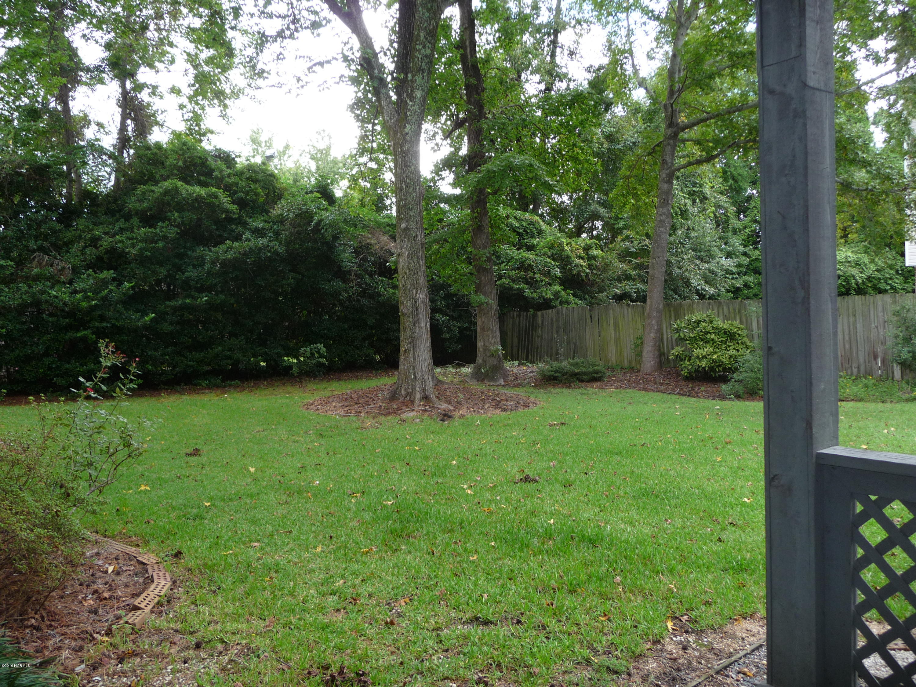 1559 Hawthorne Road Wilmington, NC 28403 - Photo 19 of 22 P1040839
