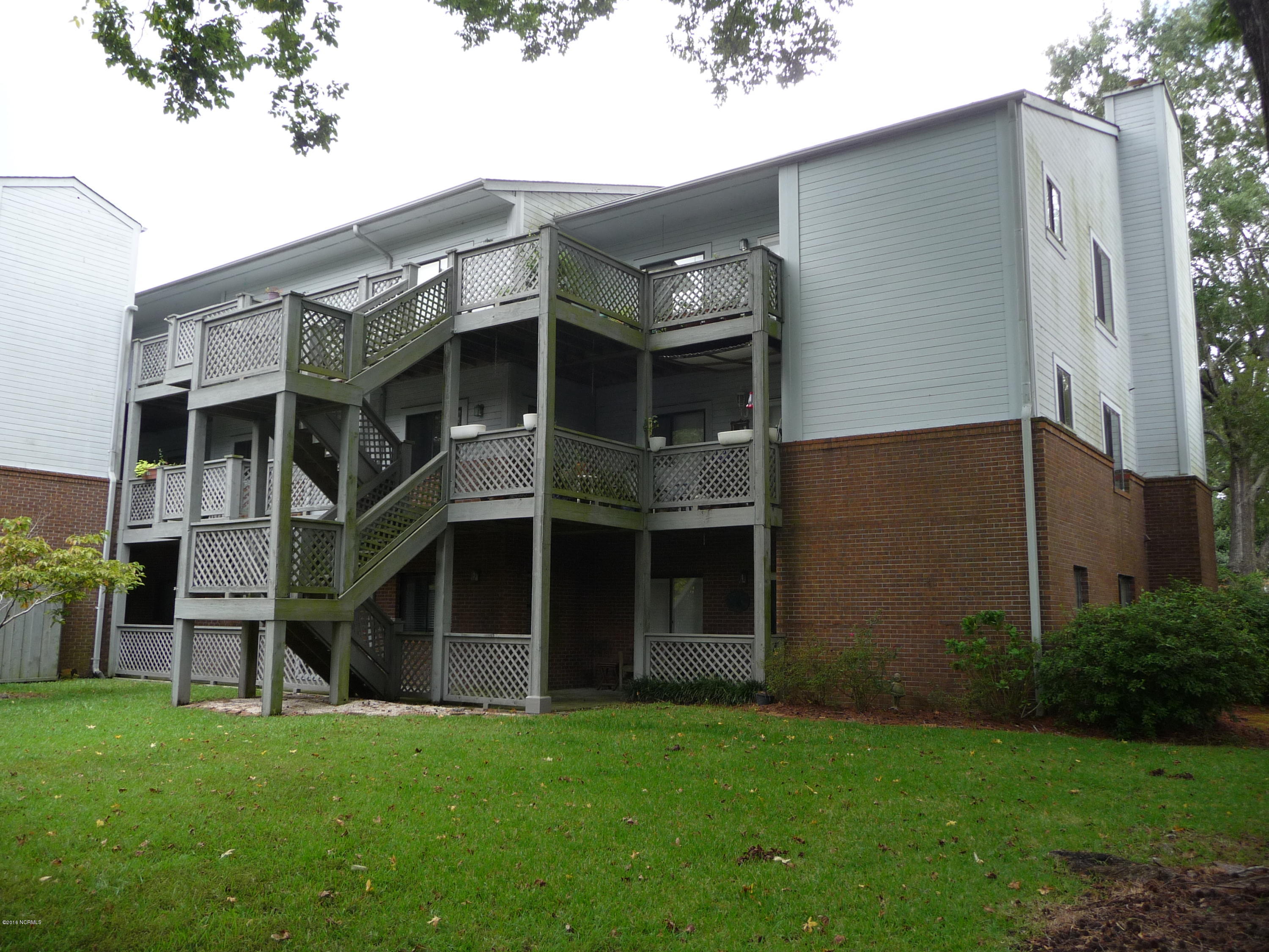 1559 Hawthorne Road Wilmington, NC 28403 - Photo 21 of 22 P1040841