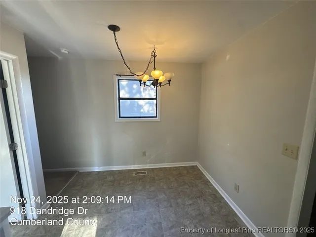 $1,600 | 918 Dandridge Drive, Fayetteville, NC 28303