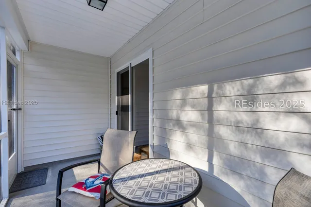 $389,900 | 207 Mascot Court, Okatie, SC 29909