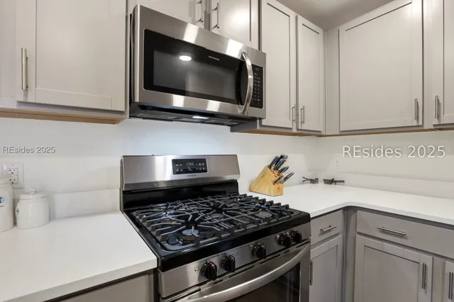 $389,900 | 207 Mascot Court, Okatie, SC 29909