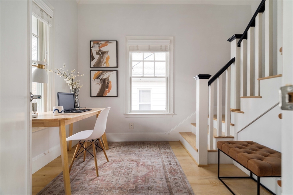 6 Hamilton Road, Unit 6 Somerville, MA 02144 - Photo 18 of 28