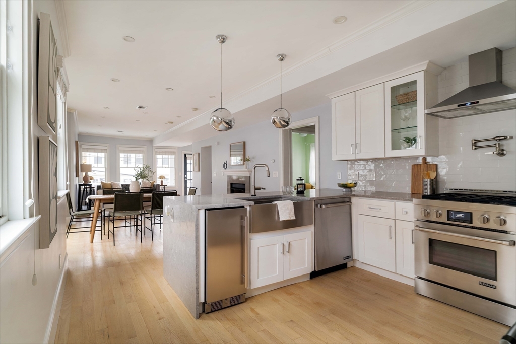 6 Hamilton Road, Unit 6 Somerville, MA 02144 - Photo 8 of 28