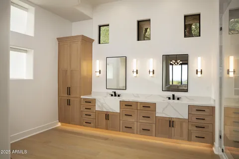 $2,290,000 | 12999 East Corrine Drive, Scottsdale, AZ 85259