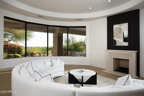 $2,290,000 | 12999 East Corrine Drive, Scottsdale, AZ 85259