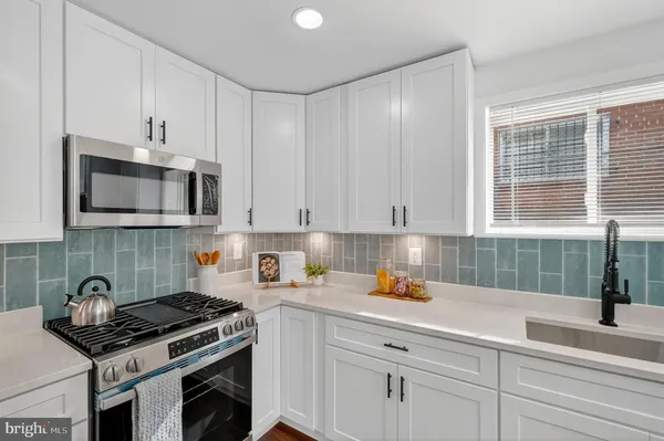 $669,999 | 3240 Pope Street Southeast, Washington, DC 20020