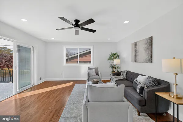 $669,999 | 3240 Pope Street Southeast, Washington, DC 20020