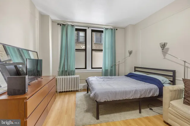 $85,600 | 1324 Locust Street, Unit 329, Philadelphia, PA 19107