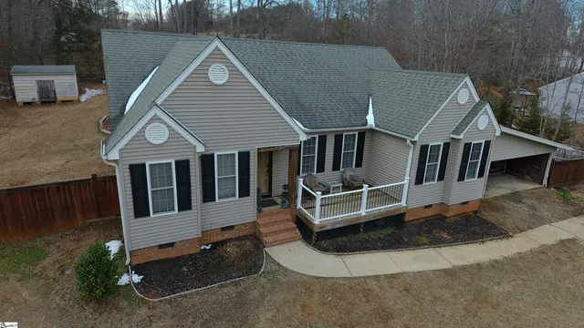 $319,500 | 137 Hillside Circle, Easley, SC 29640