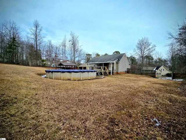 $319,500 | 137 Hillside Circle, Easley, SC 29640