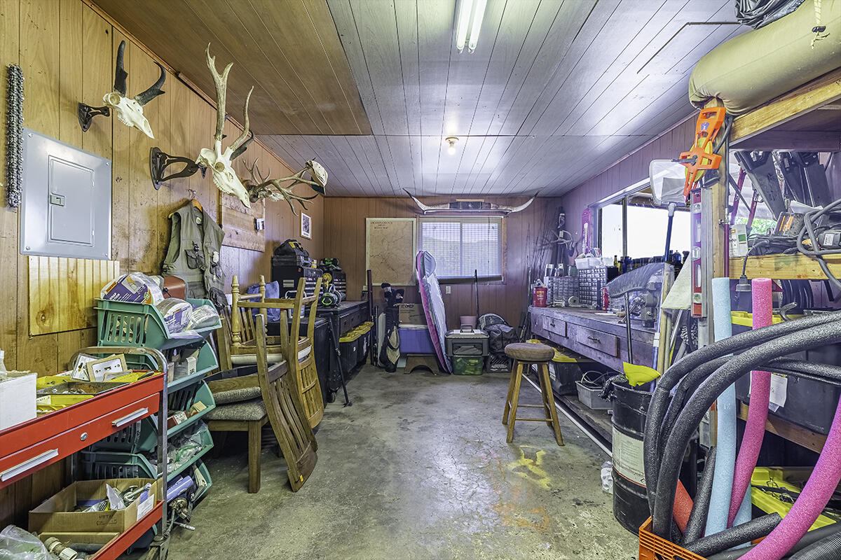5388 Kane Creek Road Central Point, OR 97502 - Photo 21 of 48 DSC01984-Edit