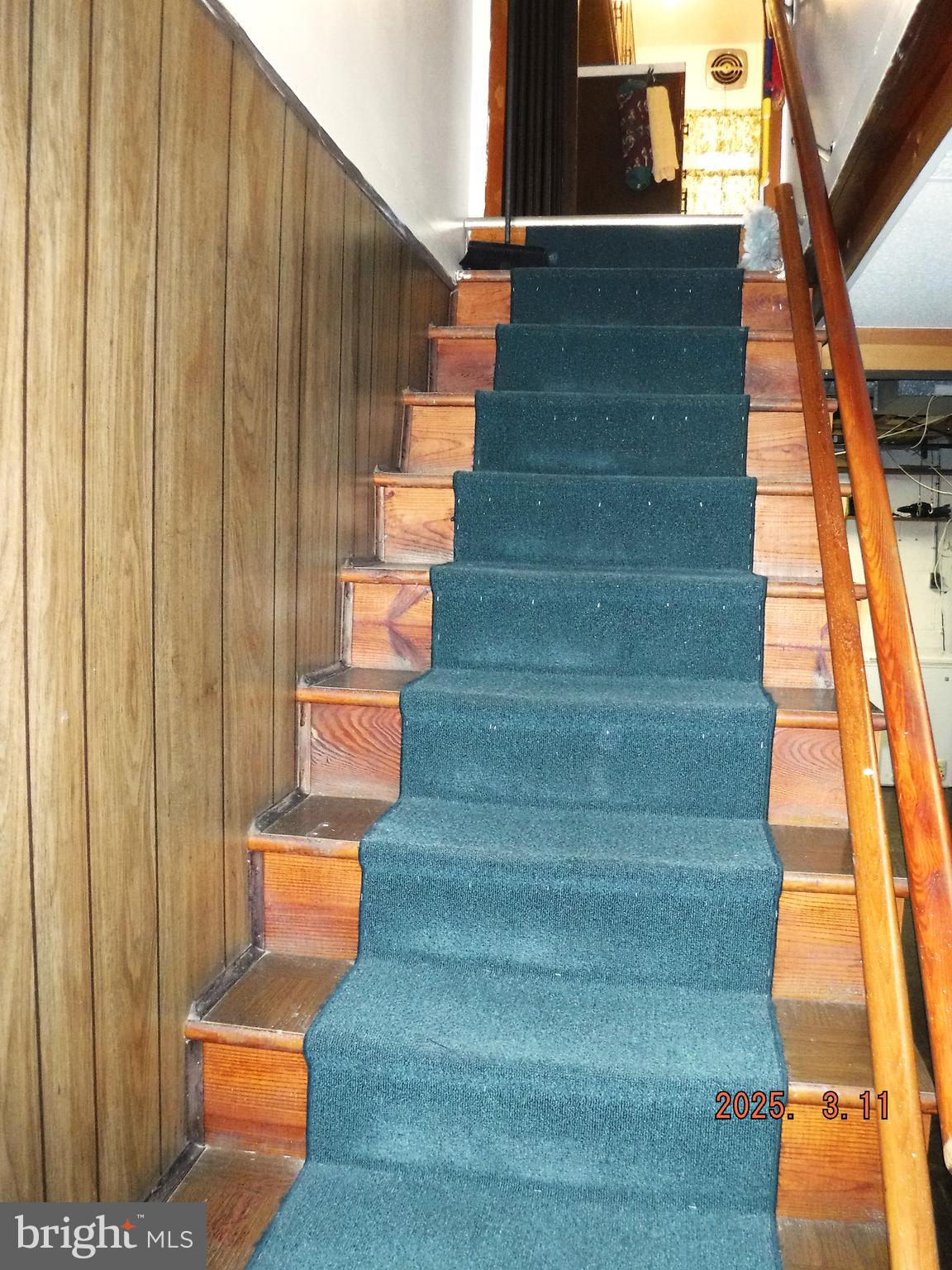 2015 Wareham Road Baltimore, MD 21222 - Photo 34 of 54 a view of entryway