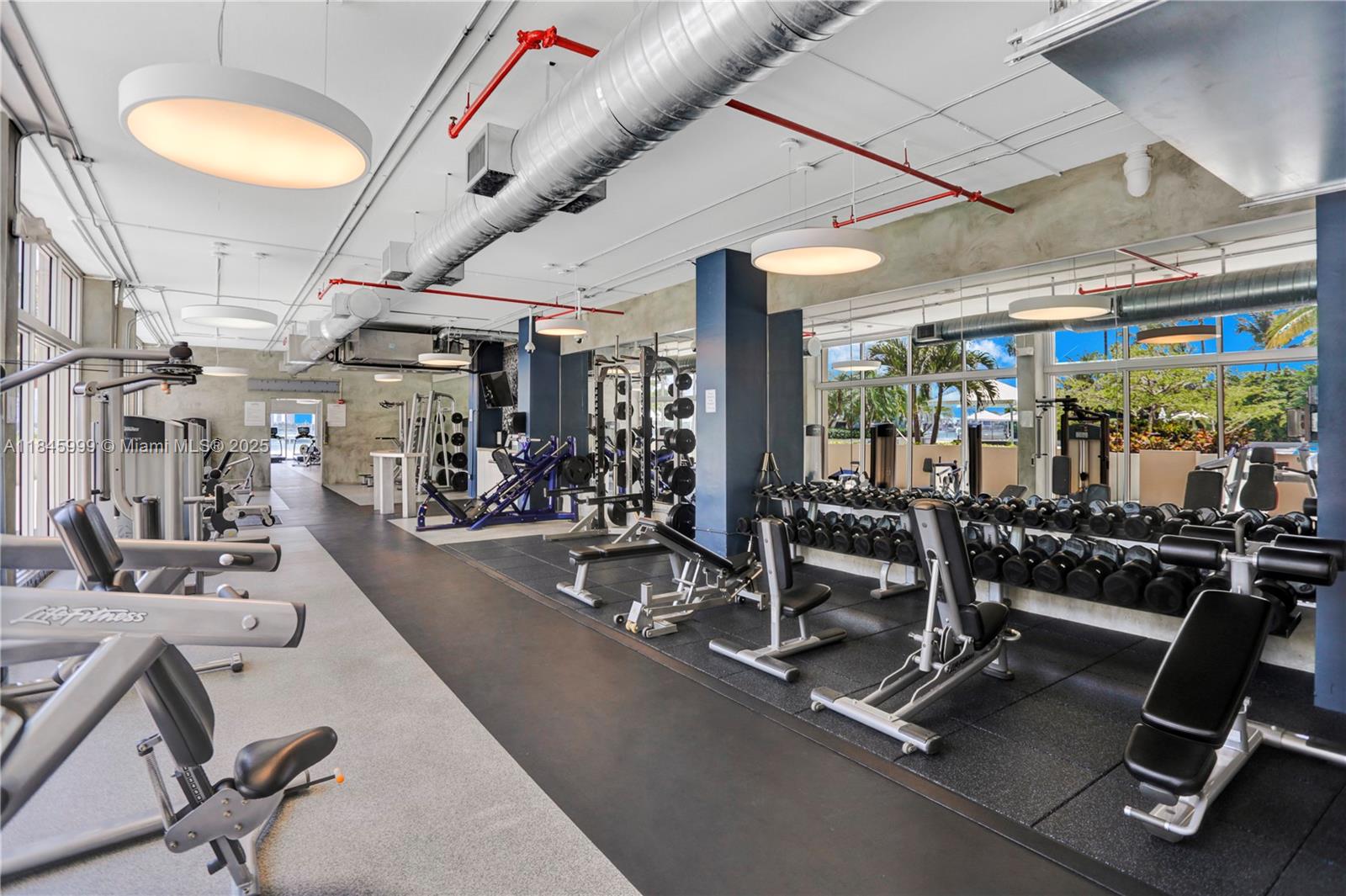 1200 West Avenue, Unit 521 Miami Beach, FL 33139 - Photo 38 of 51 a view of a room with gym equipment