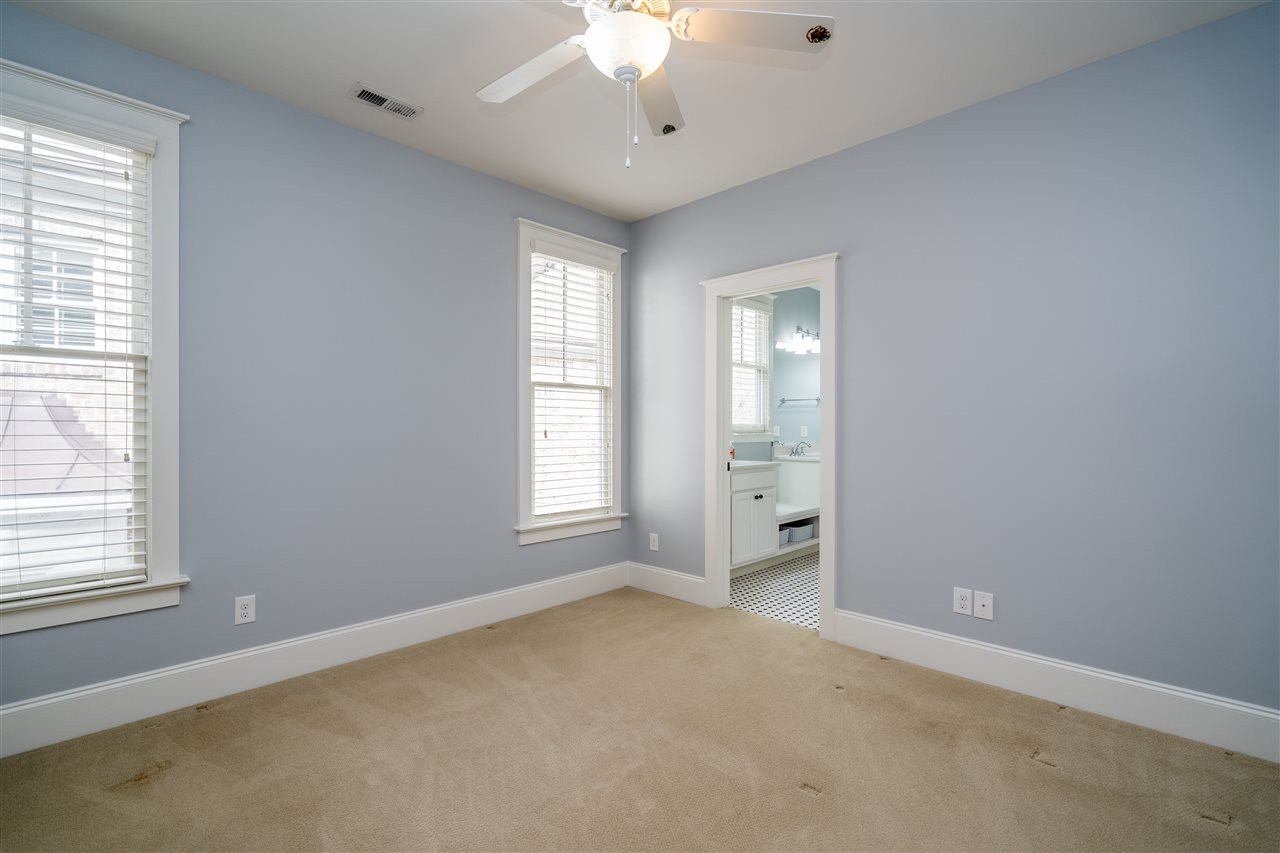 2105 Blue Oak Terrace Raleigh, NC 27608 - Photo 17 of 27 3rd Bed