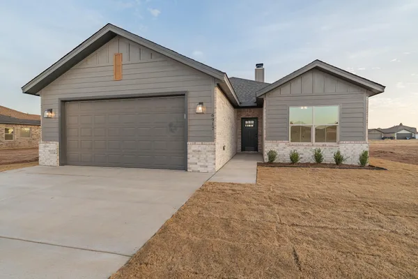 $276,500 | 6917 14th Street, Lubbock, TX 79416