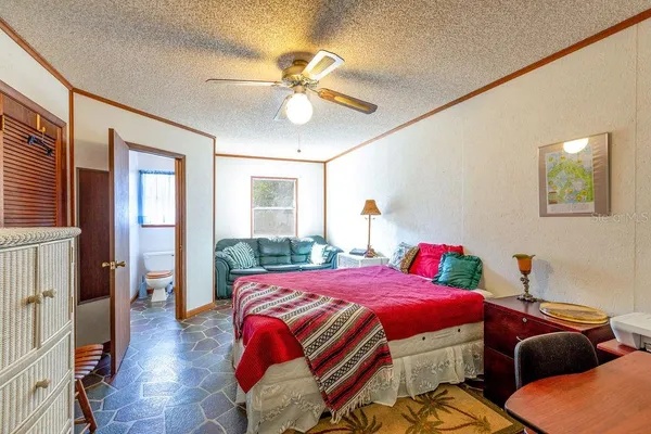 $300,000 | 103 Northeast Suwannee River Drive, Mayo, FL 32066