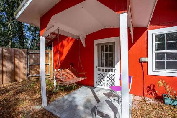 $300,000 | 103 Northeast Suwannee River Drive, Mayo, FL 32066