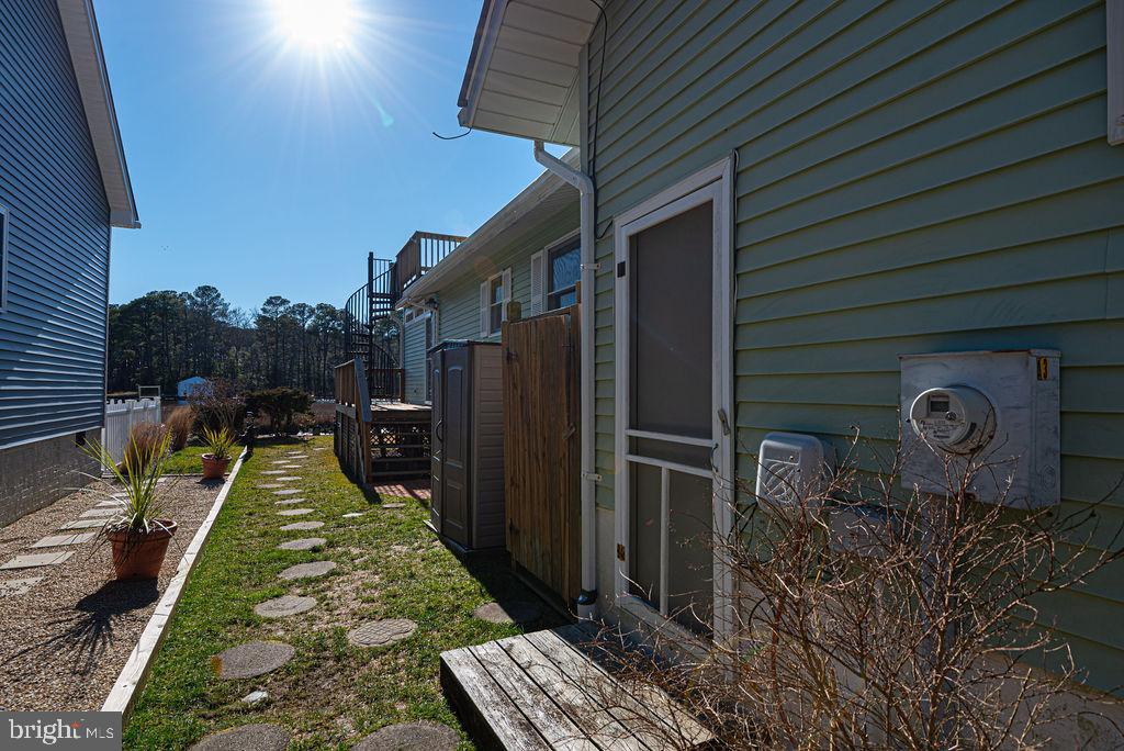 32 Watertown Road Ocean Pines, MD 21811 - Photo 58 of 83 Side yard