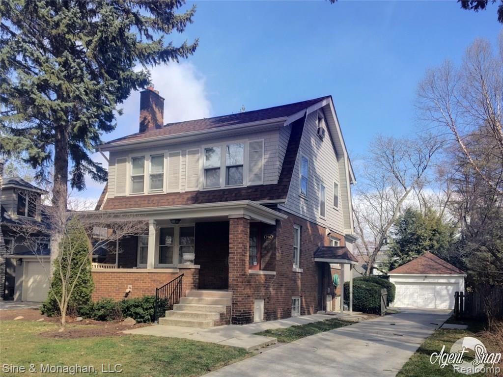 290 Ridgemont Road Grosse Pointe Farms, MI 48236 - Photo 1 of 5