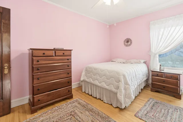 $319,000 | 1533 West Thorndale Avenue, Unit 3W, Chicago, IL 60660