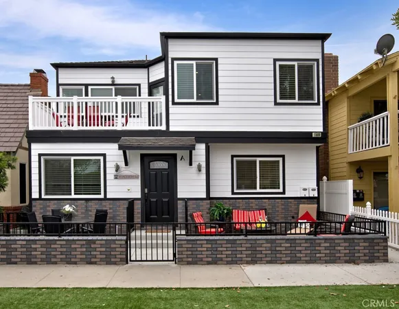 $5,200 | 1509 East Balboa Boulevard, Unit A, Newport Beach, CA 92661