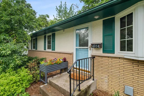 $325,000 | 4314 McLeod Street Northeast, Columbia Heights, MN 55421
