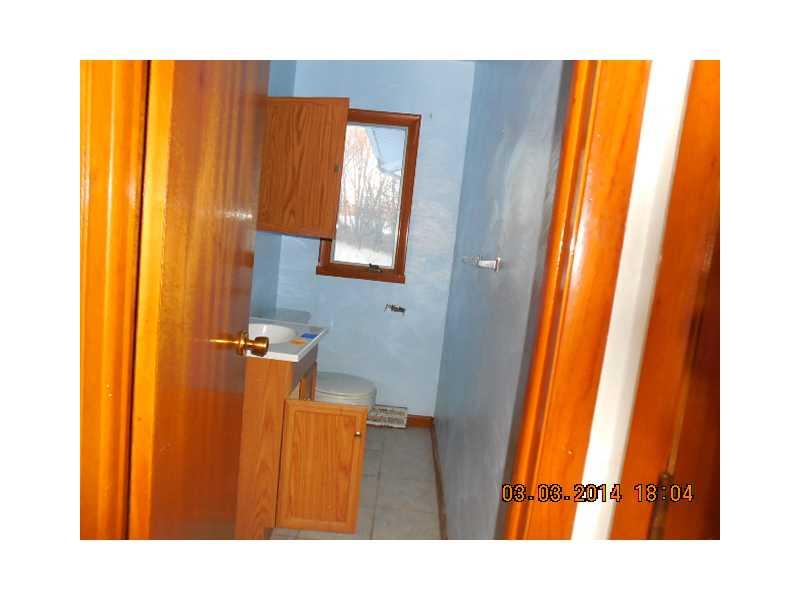 1707 Rutledge Road Greenville, PA 16125 - Photo 10 of 19 Partial Bath.