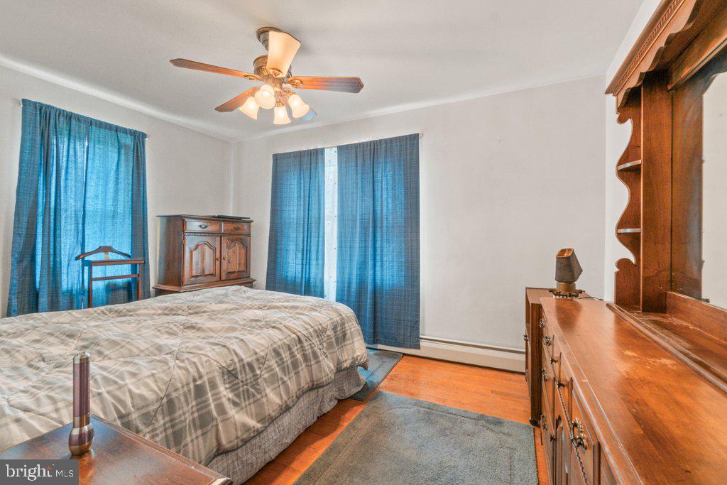 21119 Ridge Road Freeland, MD 21053 - Photo 18 of 32 Bedroom