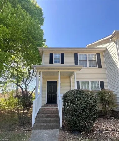 $1,350 | 1207 Glendale Drive, Unit A, Greensboro, NC 27406