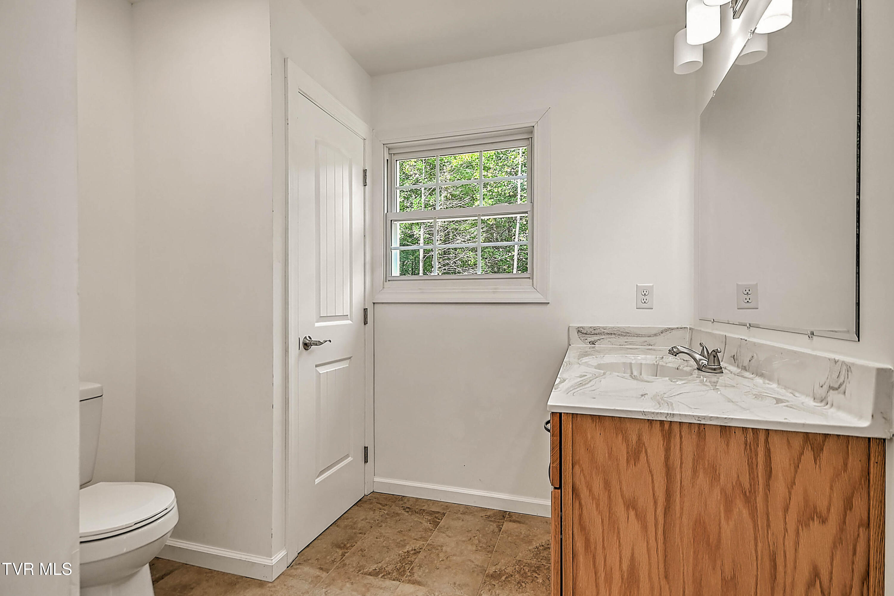 477 Norris Road Butler, TN 37640 - Photo 32 of 40 512 Norris DST-32