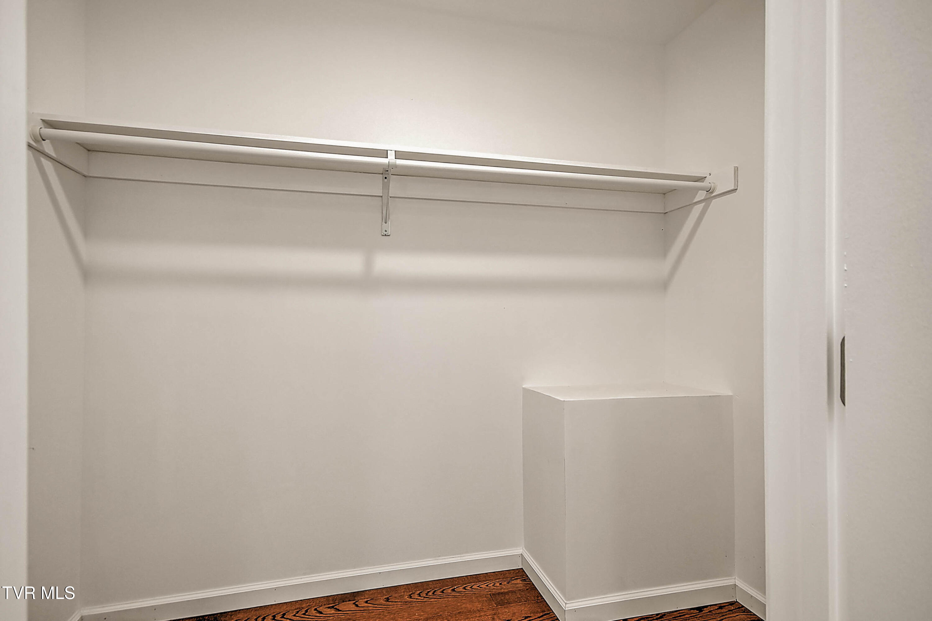 477 Norris Road Butler, TN 37640 - Photo 34 of 40 512 Norris DST-34