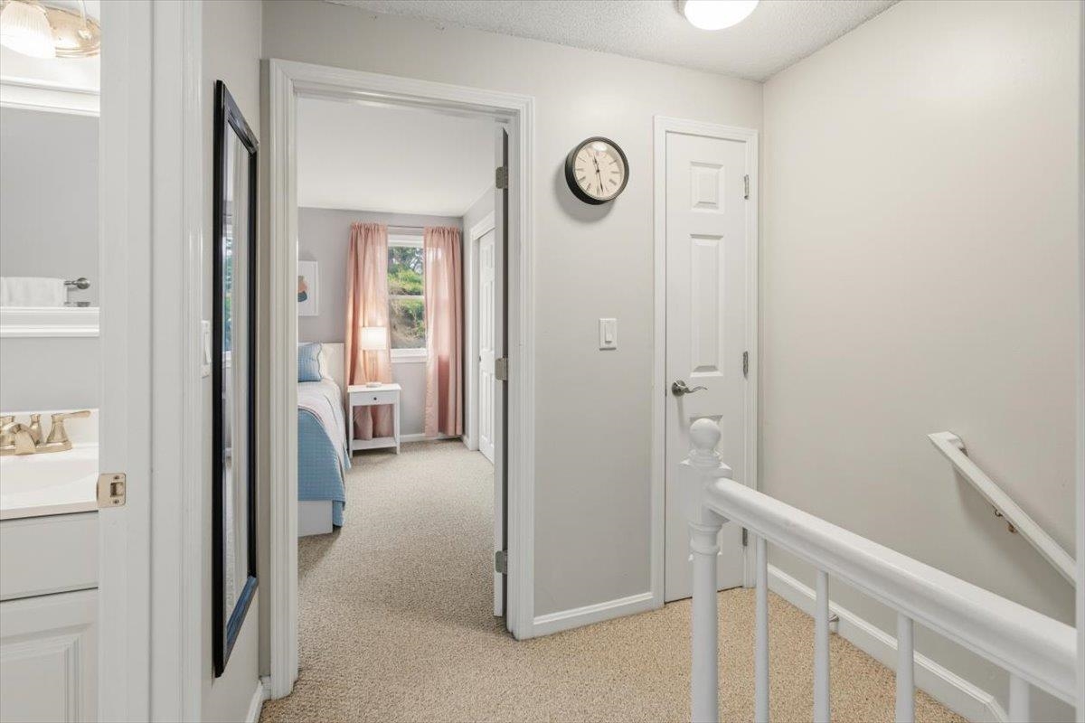 86 Sentry Way Merrimack, NH 03054 - Photo 19 of 38