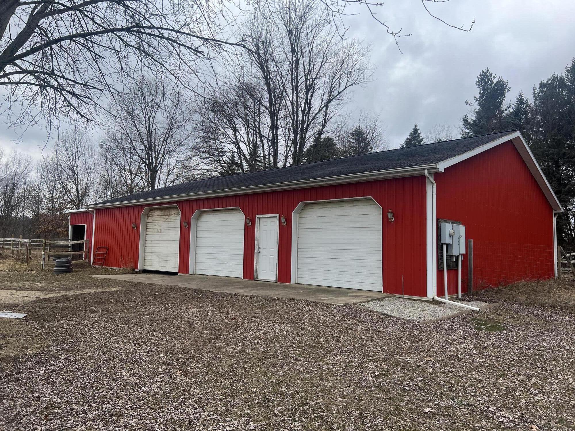 7990 Benn Road Parma, MI 49269 - Photo 8 of 23 IMG_9239