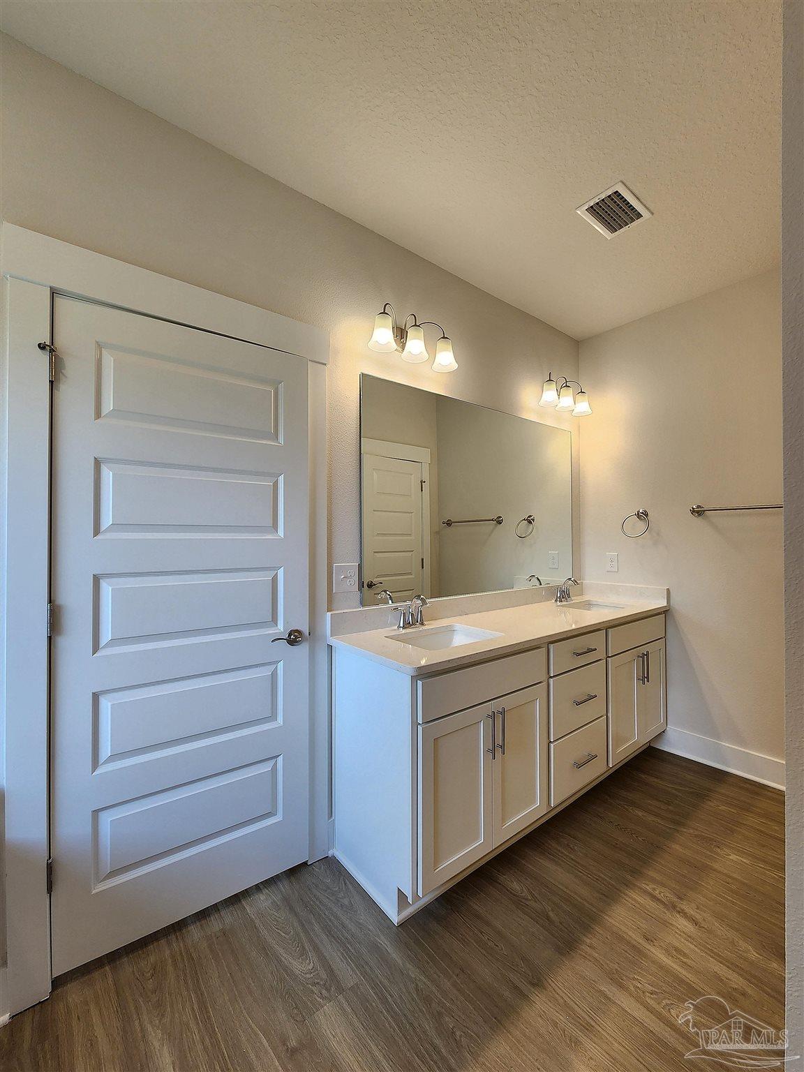 2422 Pine Forest Road Cantonment, FL 32533 - Photo 10 of 17