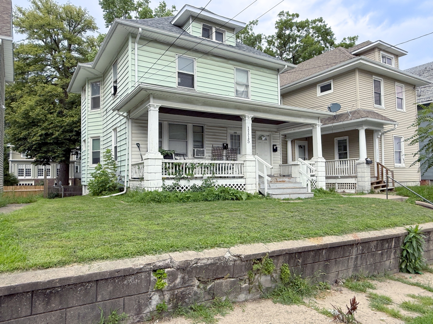 1115 14th Street Moline, IL 61265 - Photo 2 of 17