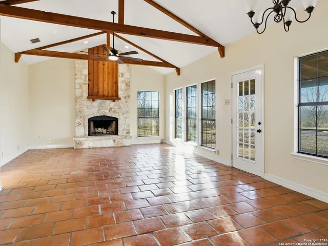 $2,300 | 8013 New Sulphur Springs Road, Unit 2, San Antonio, TX 78263