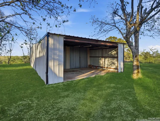 $2,300 | 8013 New Sulphur Springs Road, Unit 2, San Antonio, TX 78263