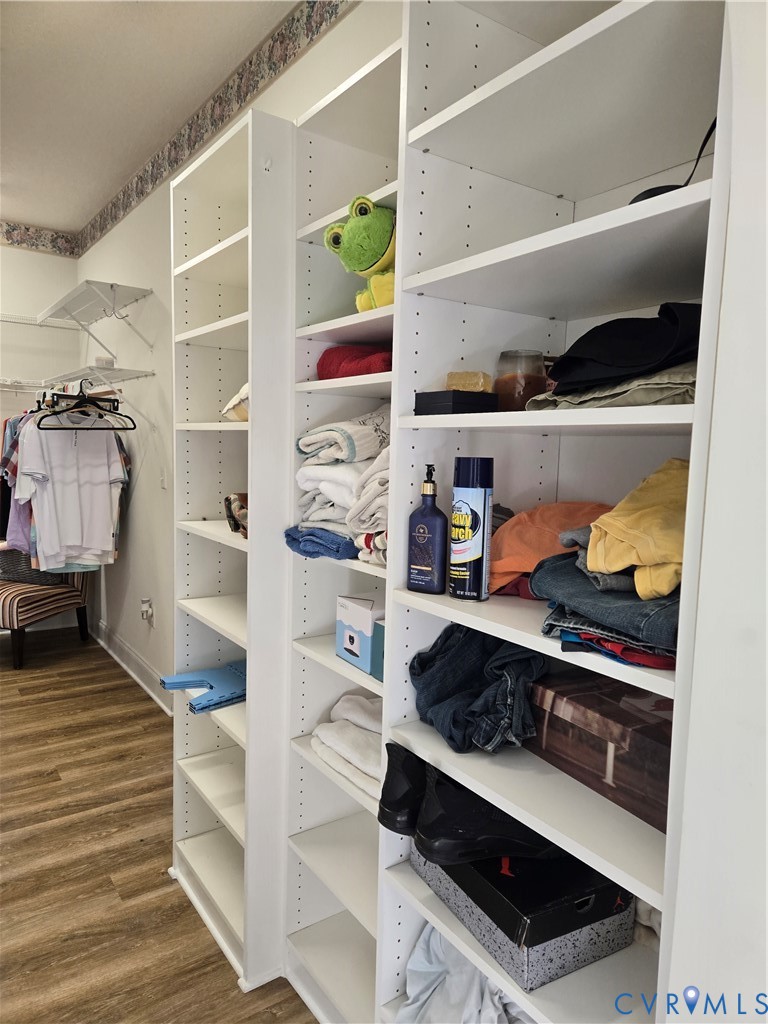 225 Lighthouse Pointe Hopewell, VA 23860 - Photo 24 of 32 a kitchen with stainless steel appliances granite countertop a stove and a refrigerator