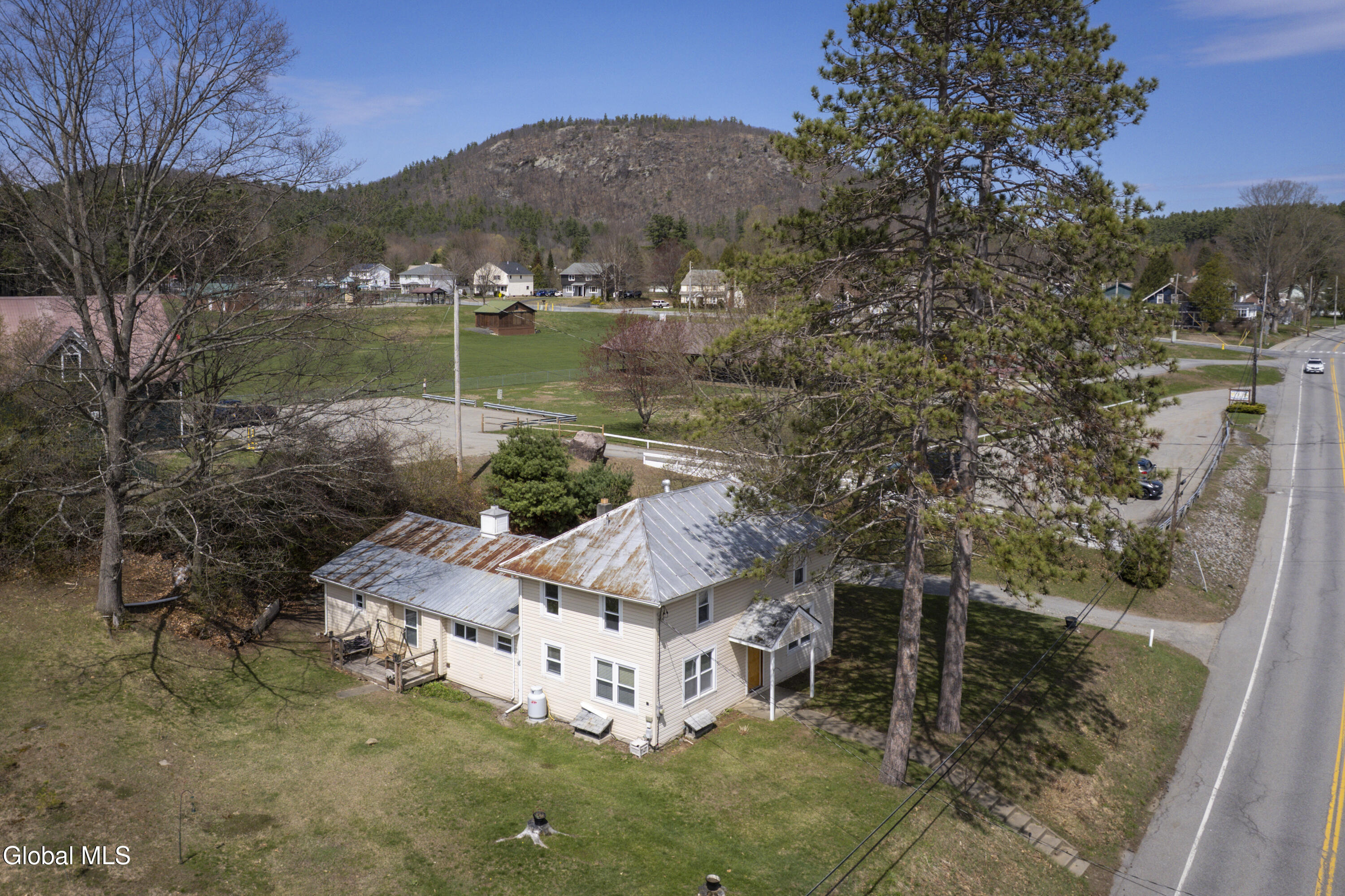 51 Library Avenue Warrensburg, NY 12885 - Photo 50 of 51 51Library-12