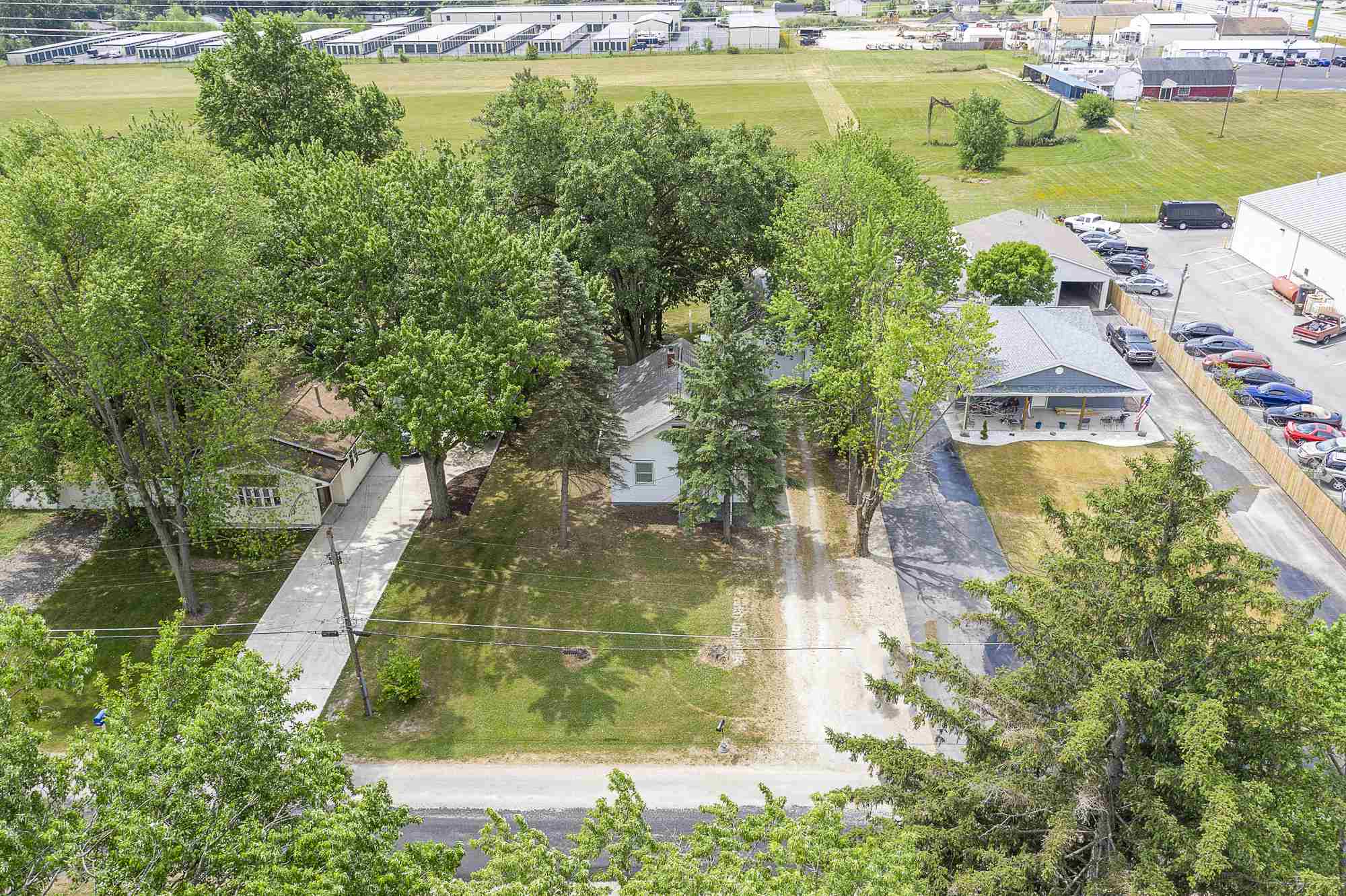 1517 Rabus Drive Fort Wayne, IN 46825 - Photo 34 of 36